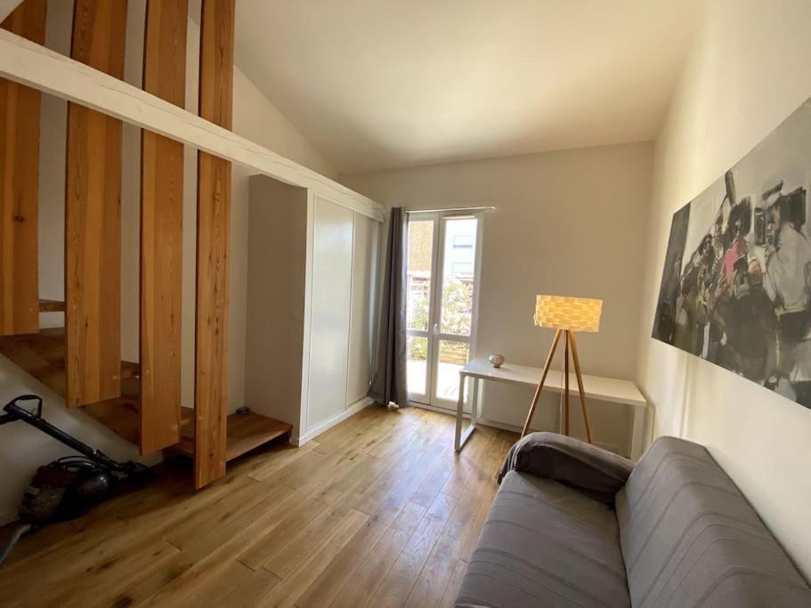 Ferienwohnung Charme Et Calme Au Coeur De Bordeaux Exterior foto